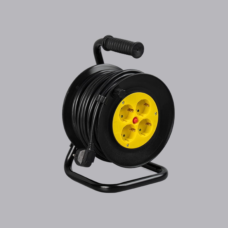 بكرة كابل بإطار حديد من النوع الألماني G4R-25 بطول 25 مترًا